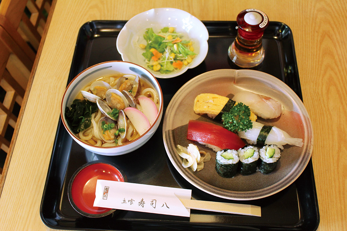 寿司八　ガマゴリうどん寿司セット